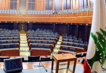 تعويل على دور عربي بعد انسداد الأمور داخلياً