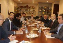 نواب المعارضة يرفضون تبني ترشيح قائد الجيش؟