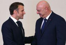 اتّصال بين الرئيس عون وماكرون.