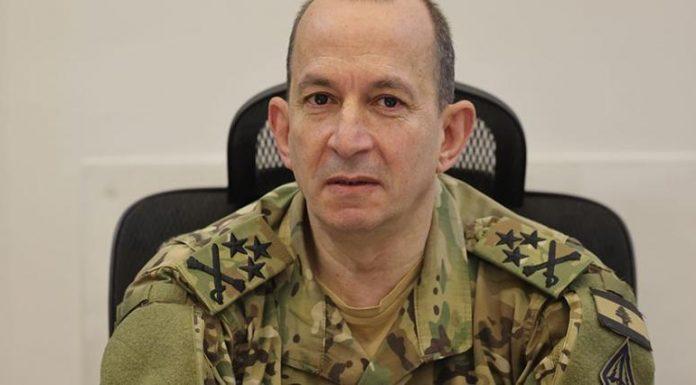 هيكل للضّبّاط: سأمدّد لكم إلى حين تحسين الأوضاع