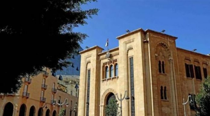 نصاب الجلسة يتحوَّل إلى معركة.. وتشويش إسرائيلي على اجتماع باريس