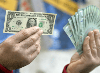 85 % من الحسابات تحت الـ100 ألف دولار: 782 ألف حساب فيها 14.8 مليار دولار