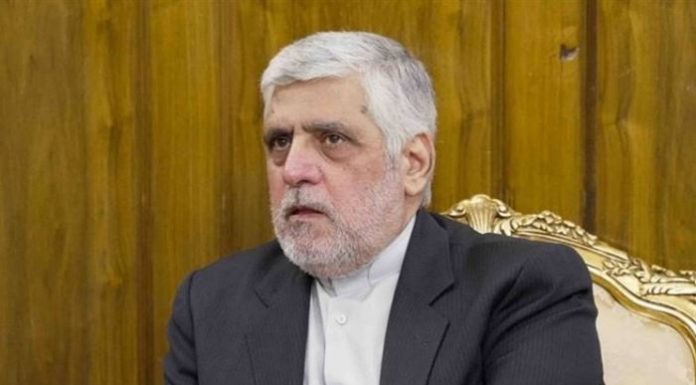 طرد السفير: قرار مع وقف التنفيذ