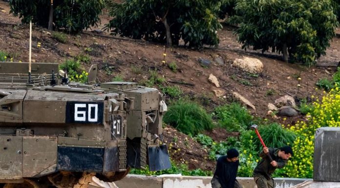 اتصالات وقف النار تدخل “في إجازة مفتوحة”