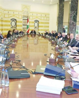 هل يُقاطع وزراء “الثنائي” الجلسة؟