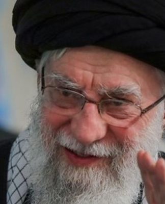 بعد خامنئي.. إيران تعلن عن اغتيال عدد من كبار مسؤوليها