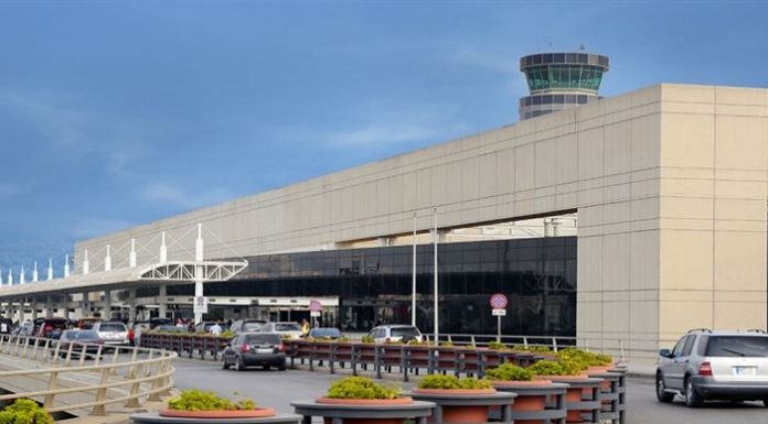 خط أحمر أميركي يحمي المطار ومنشآت الدولة.. إلى متى؟!