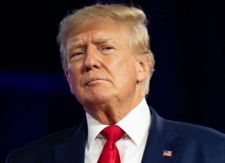 إذا لم تتراجع إيران… ترامب يلوّح بخيار بديل