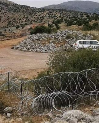 ترامب يستدعي سوريا إلى لبنان
