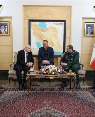 لبنان يشارك في مراسم التأبين الرسمية بطهران